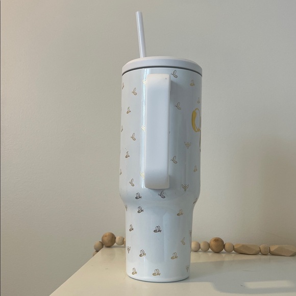 Queen Bee Metal Tumbler - Picture 4 of 7